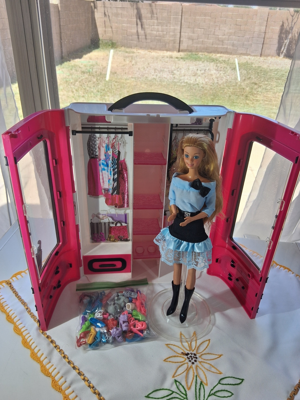 Mattel Pink Portable Doll Wardrobe Travel Case with Accessories